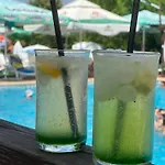 Хотел комплекс тракийски стан