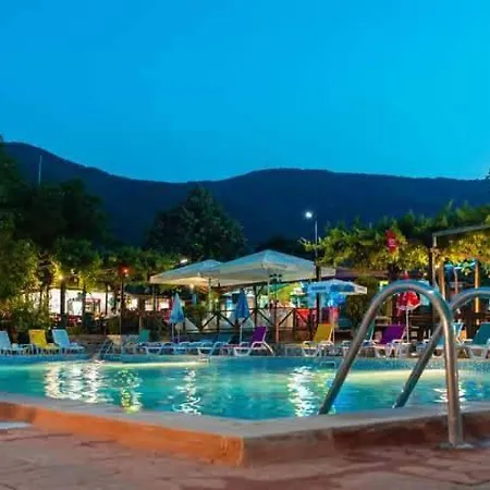 комплекс тракийски стан