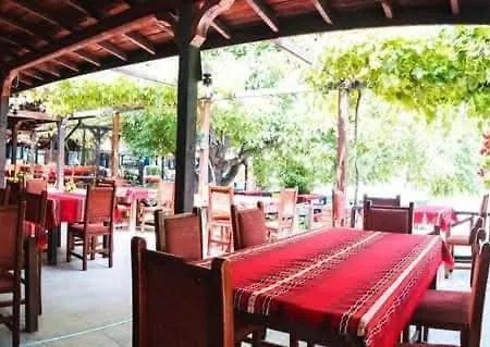 комплекс тракийски стан