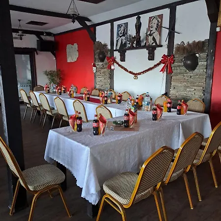 комплекс тракийски стан Hotel