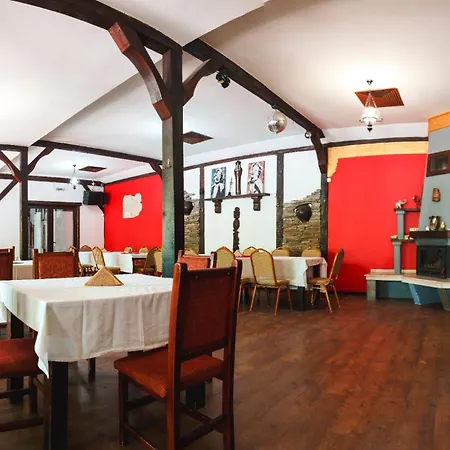 комплекс тракийски стан 酒店 *