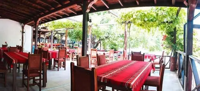 комплекс тракийски стан