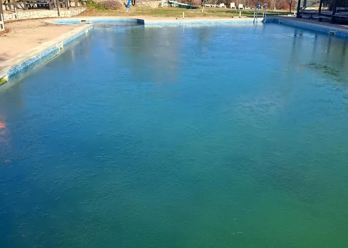 комплекс тракийски стан Хотел Асеновград