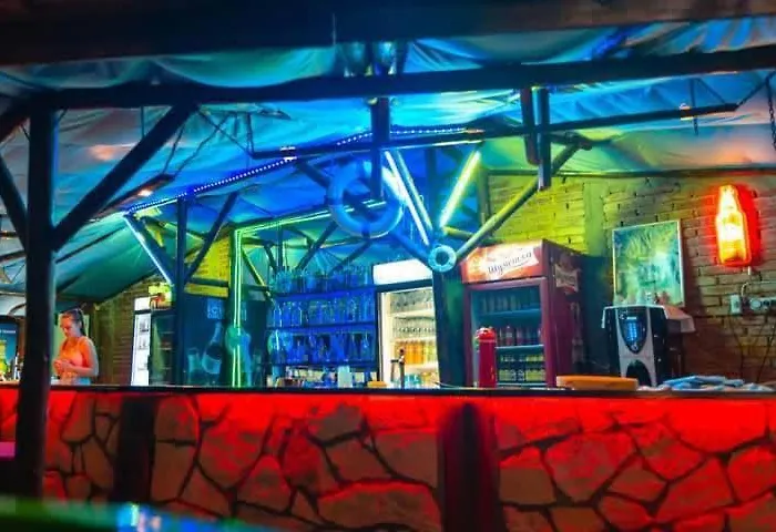 Хотел комплекс тракийски стан *